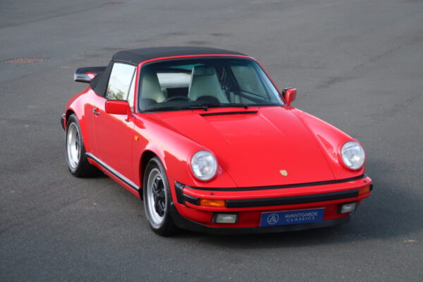 Porsche 911 3.2 Carrera Sport Cabriolet (G50)