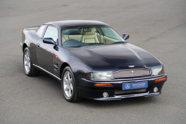 Aston Martin V8 Coupe