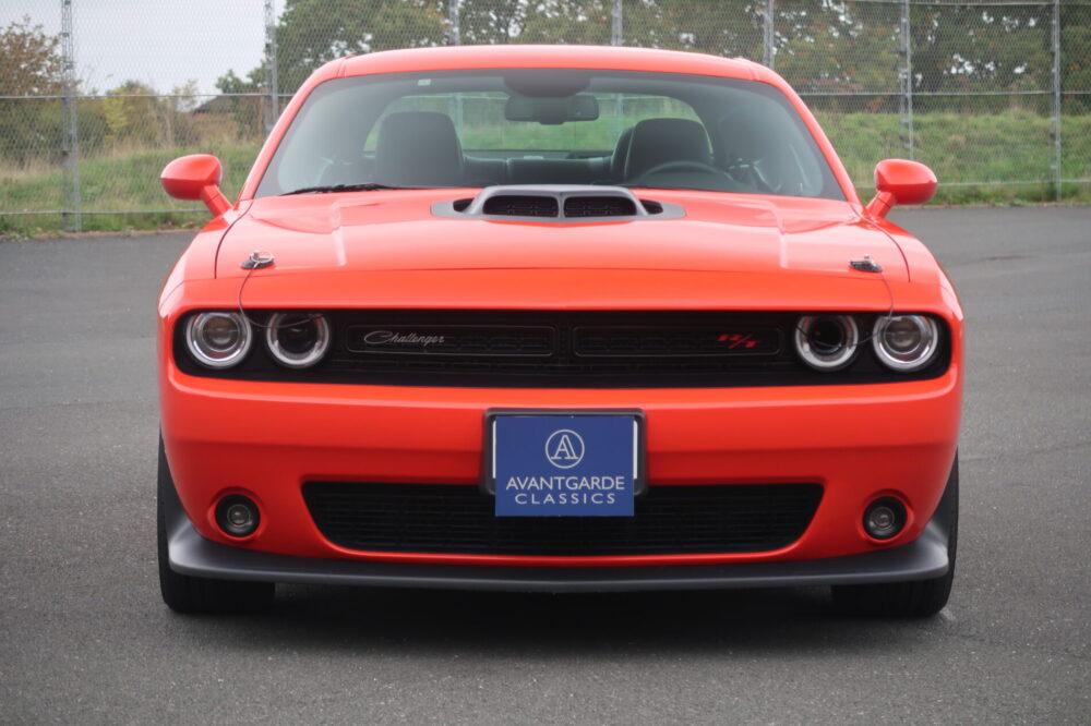 Dodge Challenger R/T Shaker 6 Speed