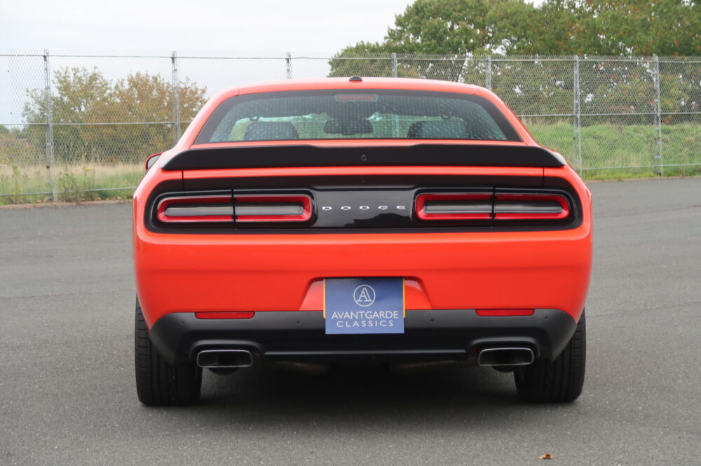 Dodge Challenger R/T Shaker 6 Speed