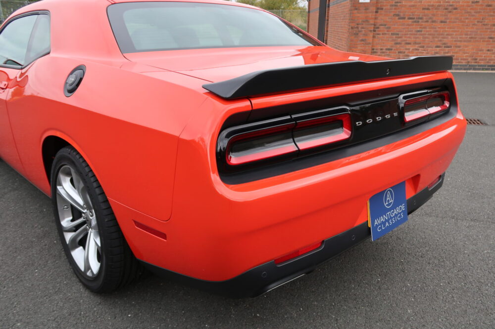 Dodge Challenger R/T Shaker 6 Speed