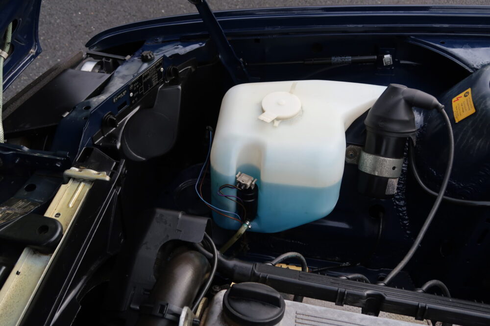 BMW 325i Convertible E30