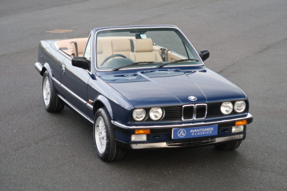 BMW 325i Convertible E30