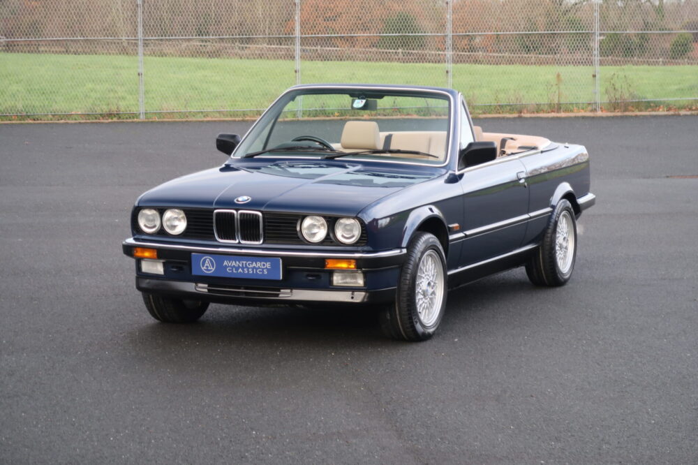 BMW 325i Convertible E30